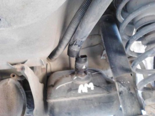 Venit din Prahova la Constanţa, să fure combustibil din rezervoare